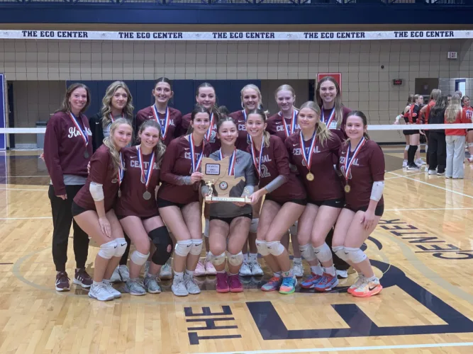 Toronto, Wheeling Central, St. Clairsville OVAC Volleyball Champs